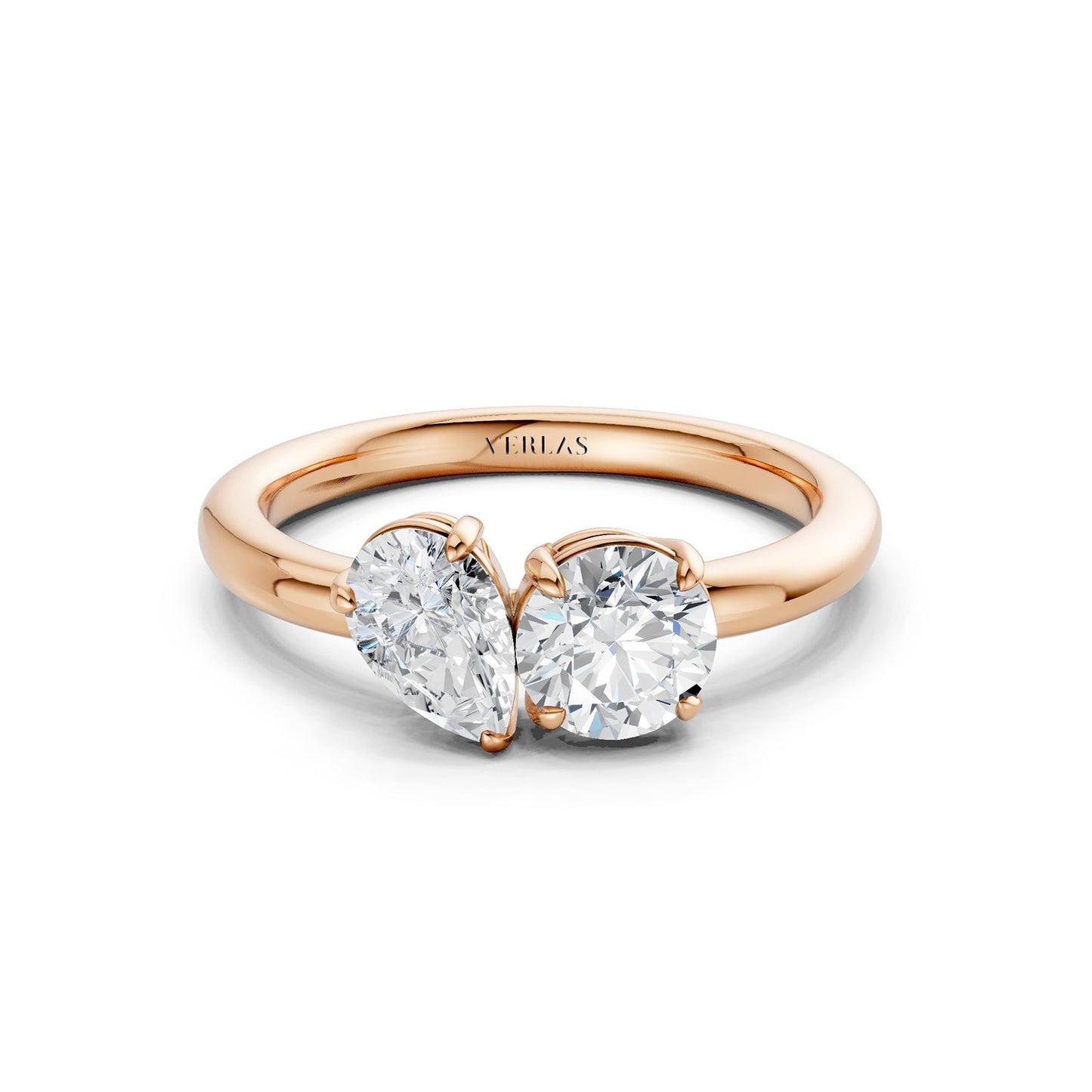 Pear-Round Diamond Toi et Moi Ring