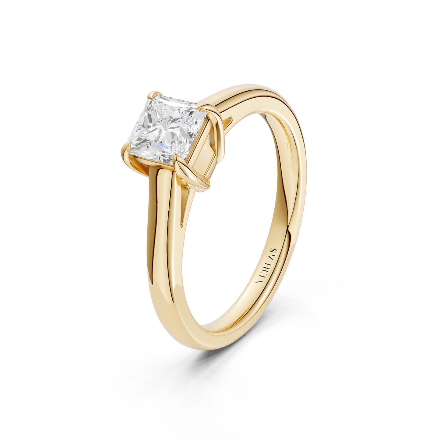 Princess Iconic Ring Medium